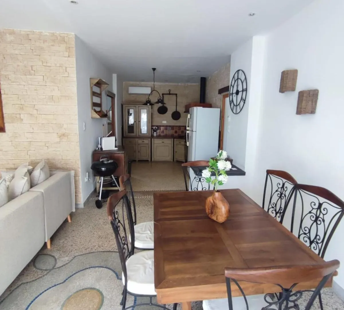 Lo Mas Dei Santes Villa Bedarrides Holiday home